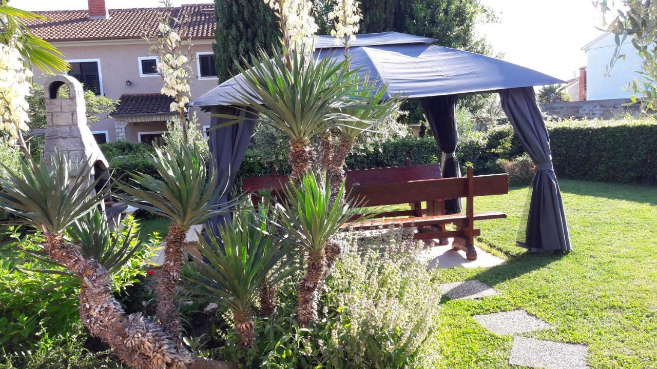Relax Green House Rovinj Exterior photo